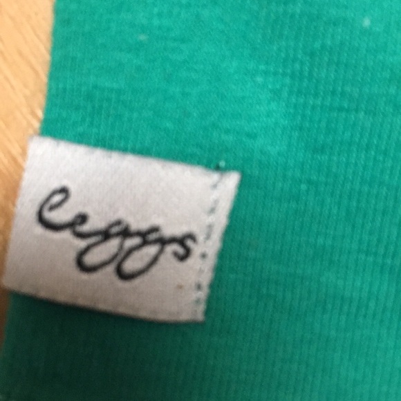 Lil leggs tight shorts - Picture 2 of 3